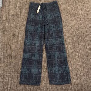 NWT SKIMS Cozy knit unisex pants cypress plaid size small never worn
